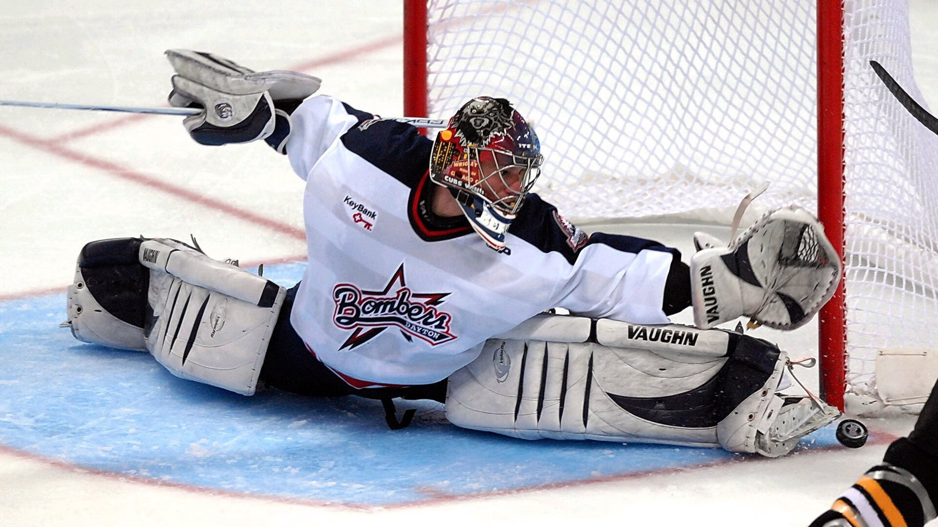 乔治关键战不手软,森林狼关键战突围尼克斯